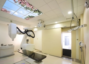 کاربرد سایبرنایف CyberKnife در درمان سرطان